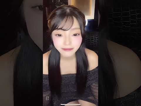 綺麗 キャバ嬢さんの綺麗な足が Tiktokライブ 4K