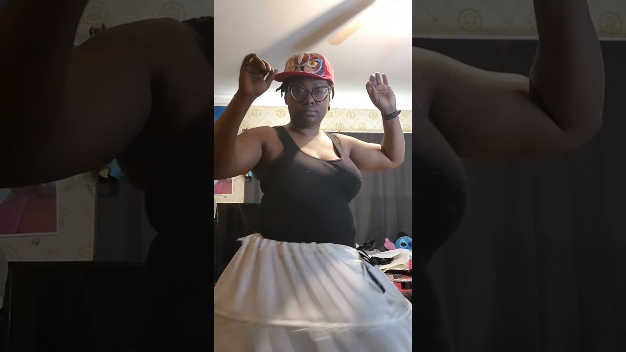 Autumn Princess, Part 1 -- Repairing the Hoop Skirt