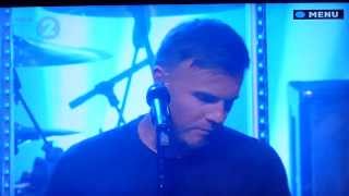 Gary Barlow - "Jump" Live on BBC Radio 2 'In Concert' - 11/12/13