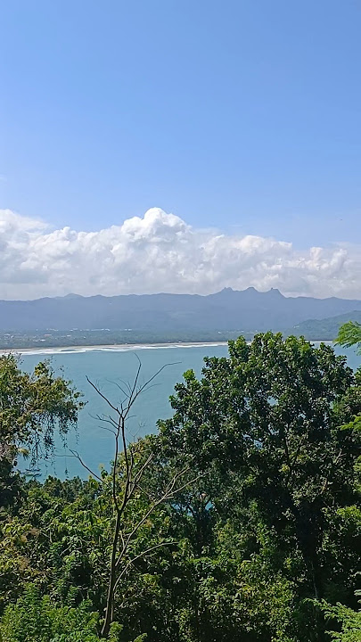 TELUK PACITAN CERAH