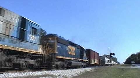 CSX Q675-10 Roaring Through Statham, GA