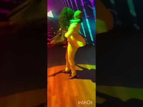 ميرهان حسين الرقصه الحلوه دي  