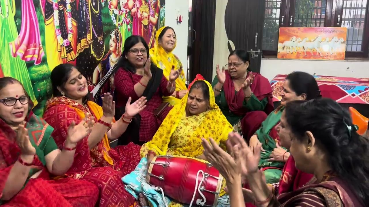 सांसों का क्या ❤️🎉भरोसा रुक जाए💃🎊 चलते-चलते बहुत ही प्यारा भजन सुनाया हमारी सखी ने