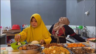 Sementara Buyuni Ganteni Lek Sri Ngedoli  Alhamdulillah Rame Suasana Malam Ini 