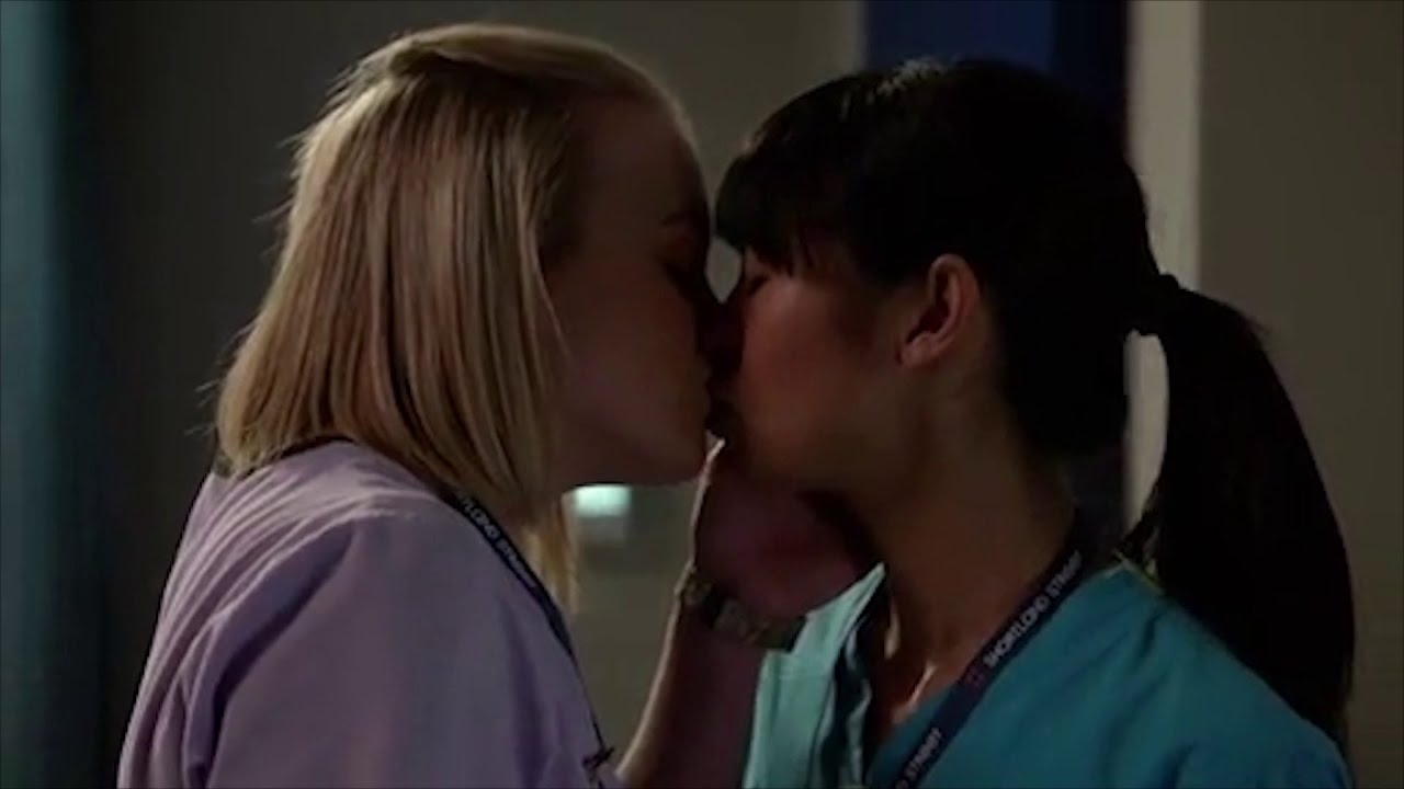 10 lesbians. Поцелуй mp4. Две влюбленные девушки the incredibly true Adventure of two girls in Love (1995). Pat & Sheena, first Kiss. Ruby Nicole.