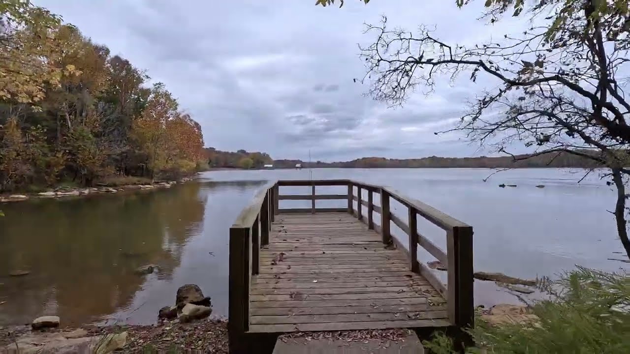 Beautiful Lake Hike | Relaxing Nature Sounds | Nashville, TN
