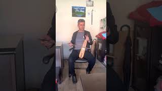Mavi̇ Yelek Mor Düğmeler - Yüksel Kader Üzik Çe