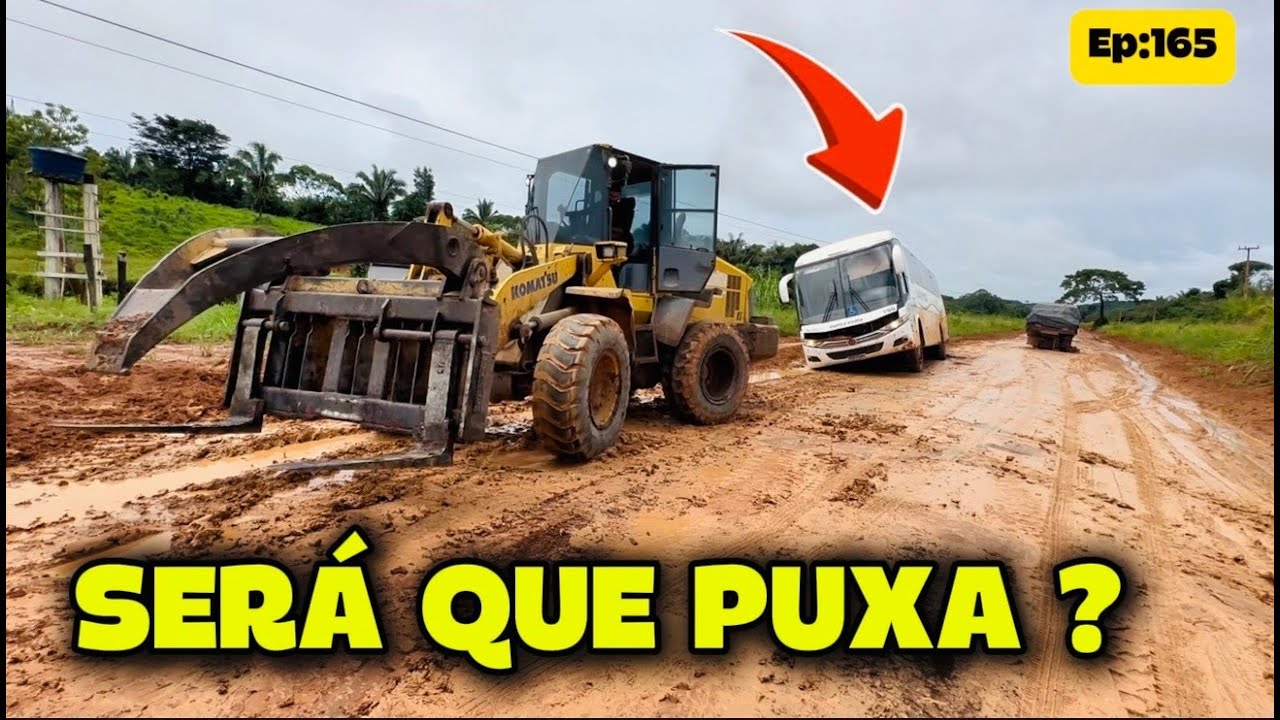 SERÁ QUE ALGUÉM VAI CONSEGUIR PUXAR O ÔNIBUS?
