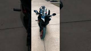 Yamaha R25 #shorts wideo