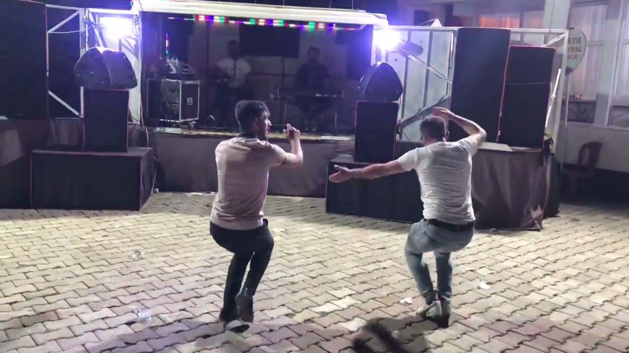 Çiçekli köyü burak ardeşimizin düğünü