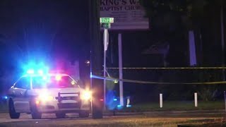Man found dead in home after woman shows up at hospital with stab wounds