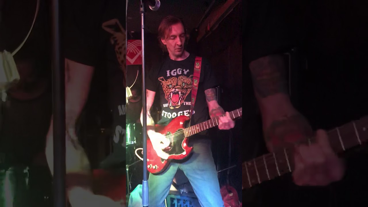 Dirtshakes- I guess I’m not cool enough for you (Problematics Cover) 30.11.2019 Köln Tsunami