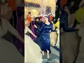 الفيديو كامل ترند الرقصة صاحبة الفستان الازرق صاحبة العروسة ولعت الفرح برقصها