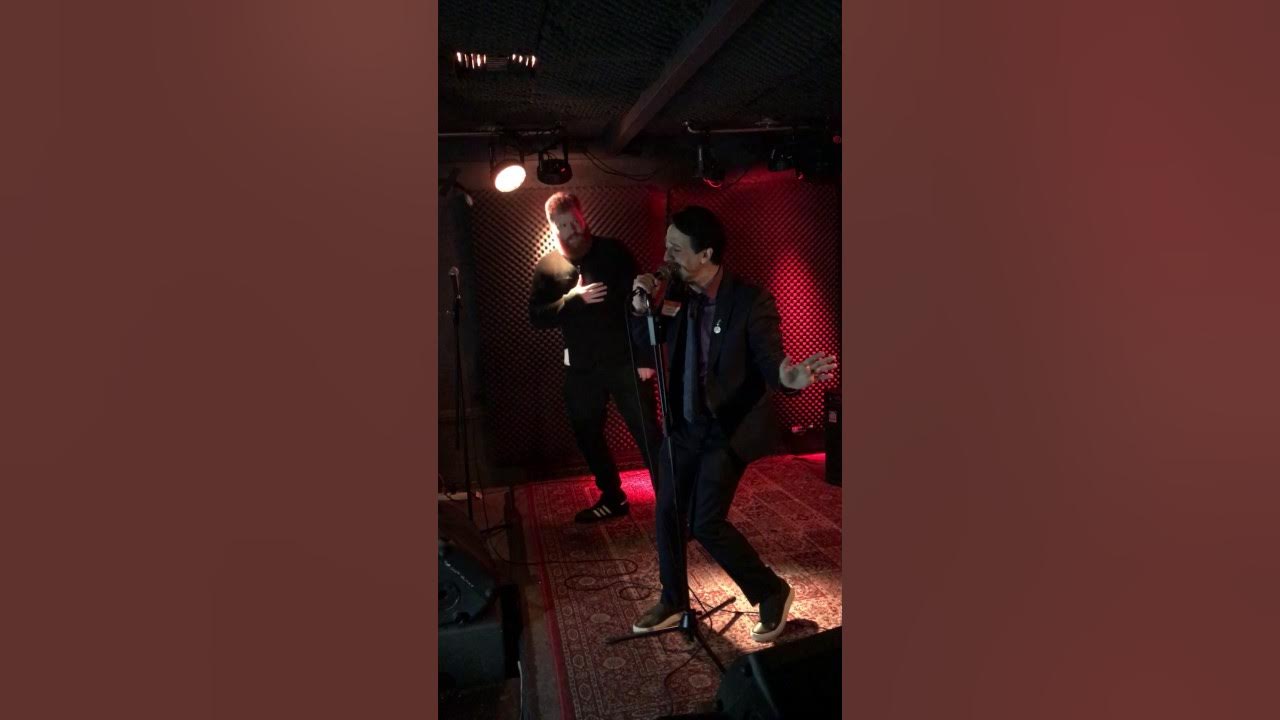 Lin Manuel Miranda singing R. Kelly's "Ignition" (Remix) karaoke YouTube