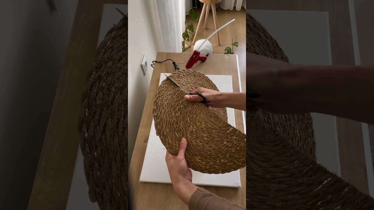 Wall Art - DIY❣️tip: (Add a warm colour cream/beige background)