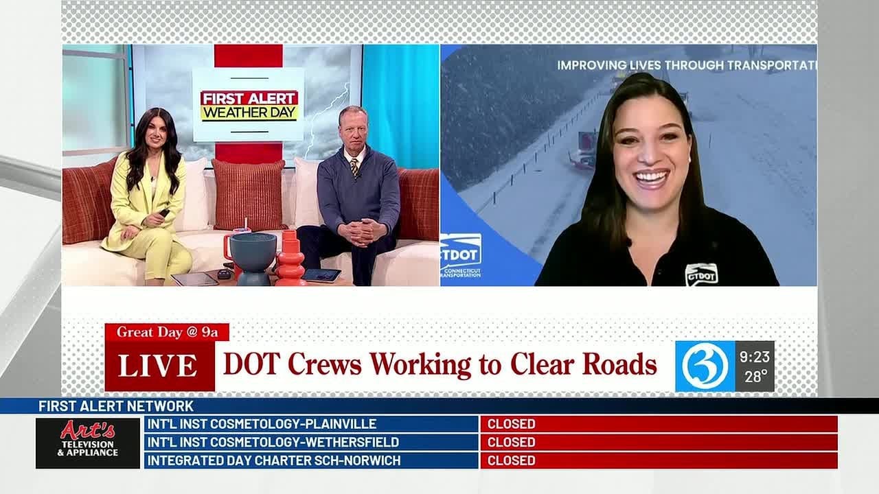 CT DOT crews working to clear roads