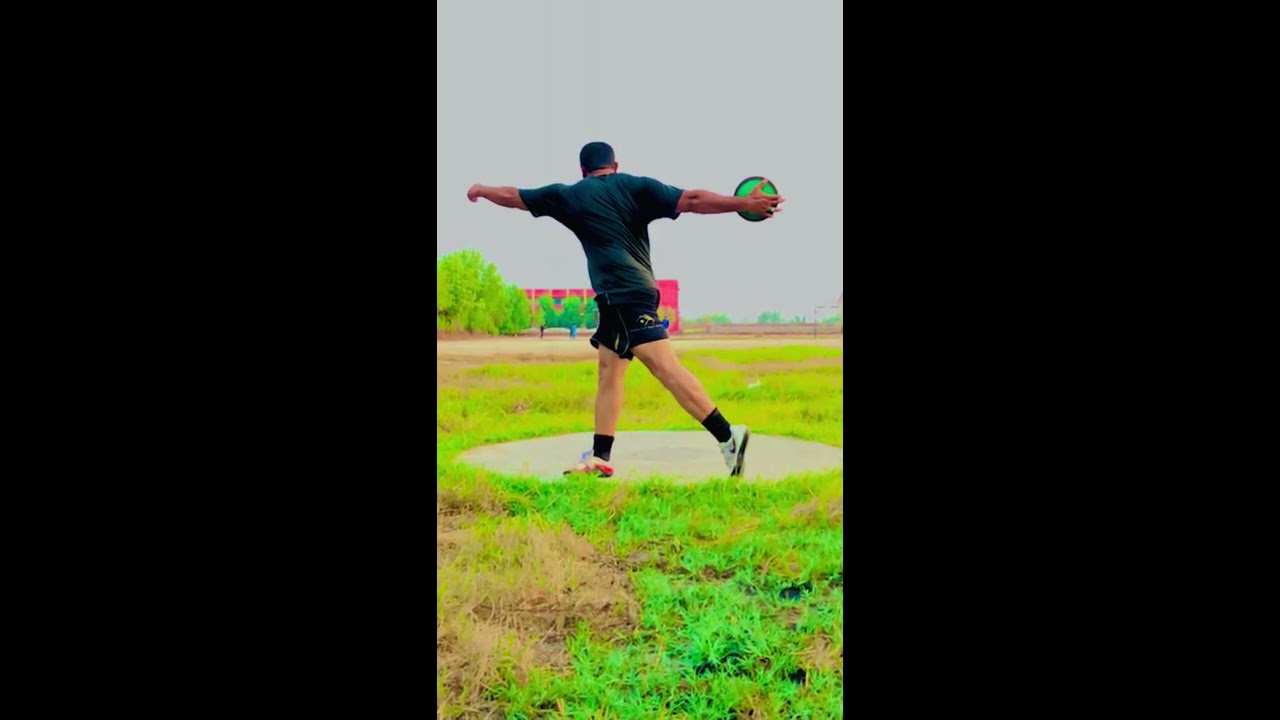 Discus throw training