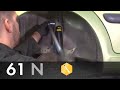 Replacing rear shock absorbers of a Citroën C3