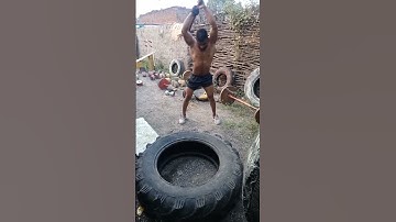 tyre and hammer 🥵 boom hard workout #fullbodyworkout #tyre #workout #asiffitness #bodybuilder