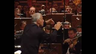 37 MARCO BOEMI conducts DANCE OF THE HOURS from GIOCONDA