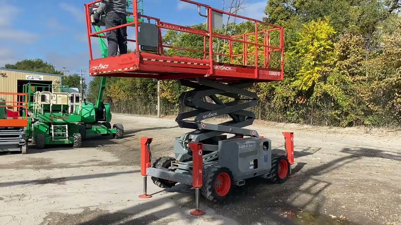 SKYJACK 6826RT TEST DRIVE