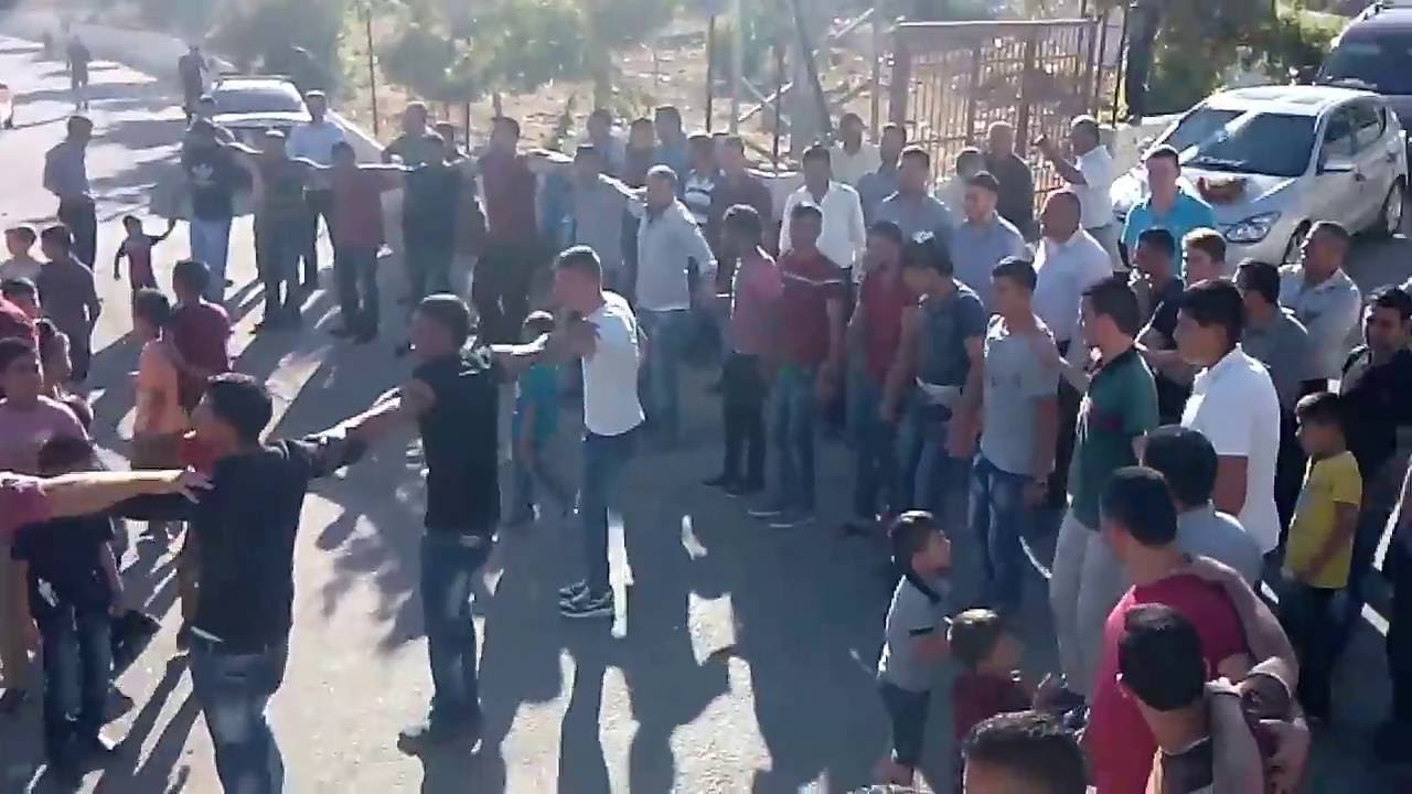 دبكه نار من زفه  العريس اسعد صيام حمايل -بيتا - نابلس -مع ديجي عبود البيتاوي 2016