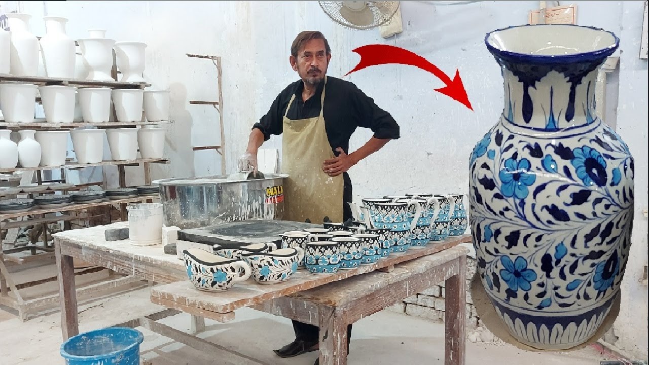 Talented Potters Team has Done Mind Blowing Blue Pottery Work