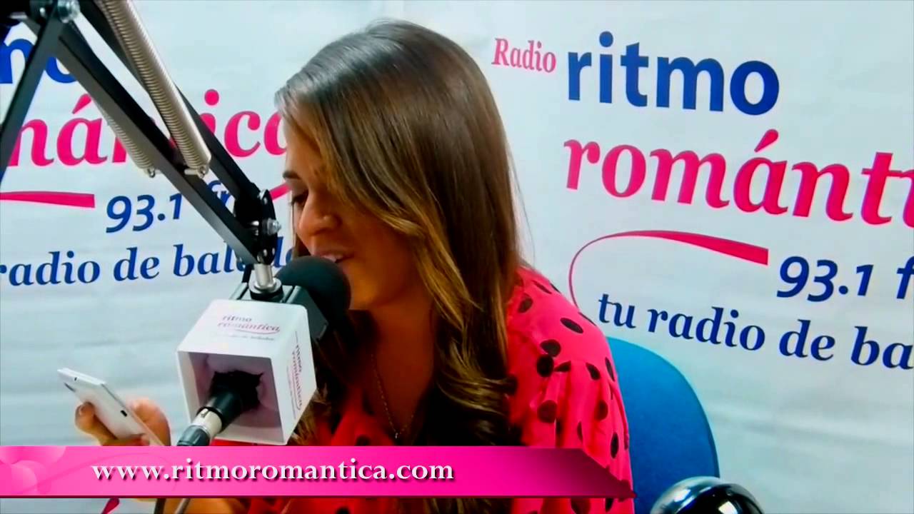 Sandra Muente en Radio Ritmo Romántica YouTube