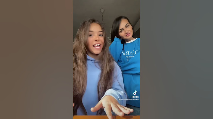 Giulia canta alla mamma una nuova canzone per 24 H #shorts