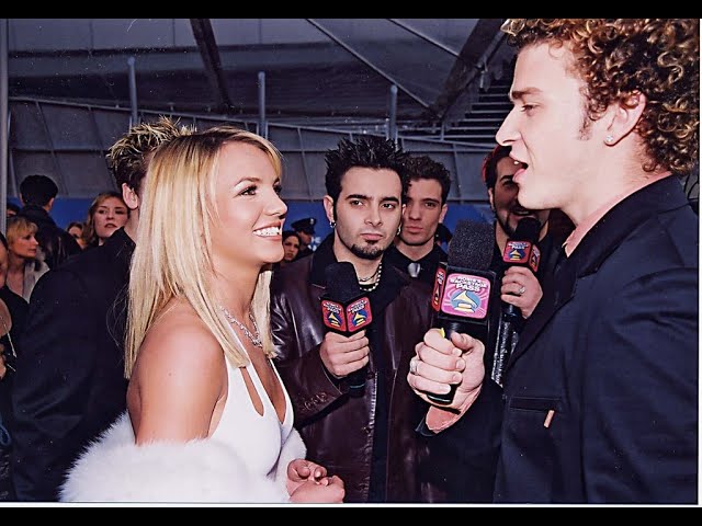 Britney Spears Grammy Awards 2000 All Britney Moments Youtube