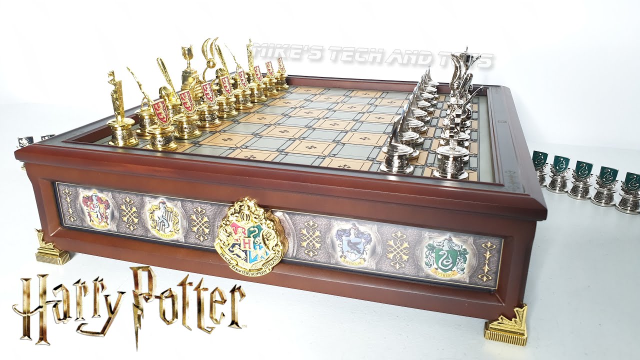Featured image of post Harry Potter Chess Set Uk / The 32 chess pieces are made to exact detail and will make you feel like you stepped into hogwarts.
