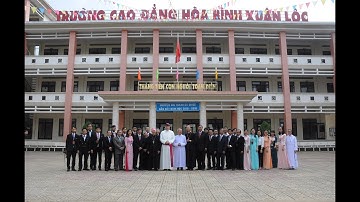 Đức TGM Marek Zalewski và quý Đức Cha Giáo phận thăm Trường Cao Đẳng Hòa Bình Xuân Lộc