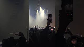 Morgan Wallen's intro at the Pinnacle Nashville 4/2/26 "Don't we"