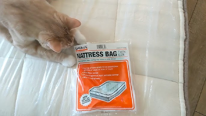 Foam Mattress Vacuum Bag (Queen/Full/Full XL) with Straps and 5 Name Tag  Stickers, Moving, Sealable Bag for Mattresses, Double Zip and Leakproof