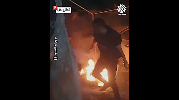المشاهد الأولية للحظة استشهاد الصحفيين أنس الشريف ومحمد قريقع في قصف خيمتهم بمدينة غزة 