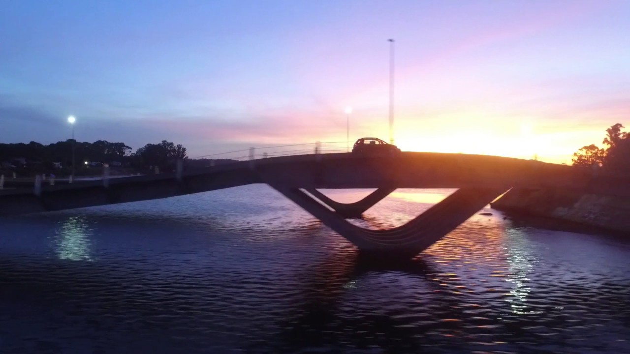 PUENTE ONDULANTE LEONEL VIERA- LA BARRA, MALDONADO, URUGUAY - YouTube