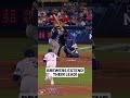 DAVID HAMILTON EXTENDS THE BREWERS LEAD IN THE 9TH!
