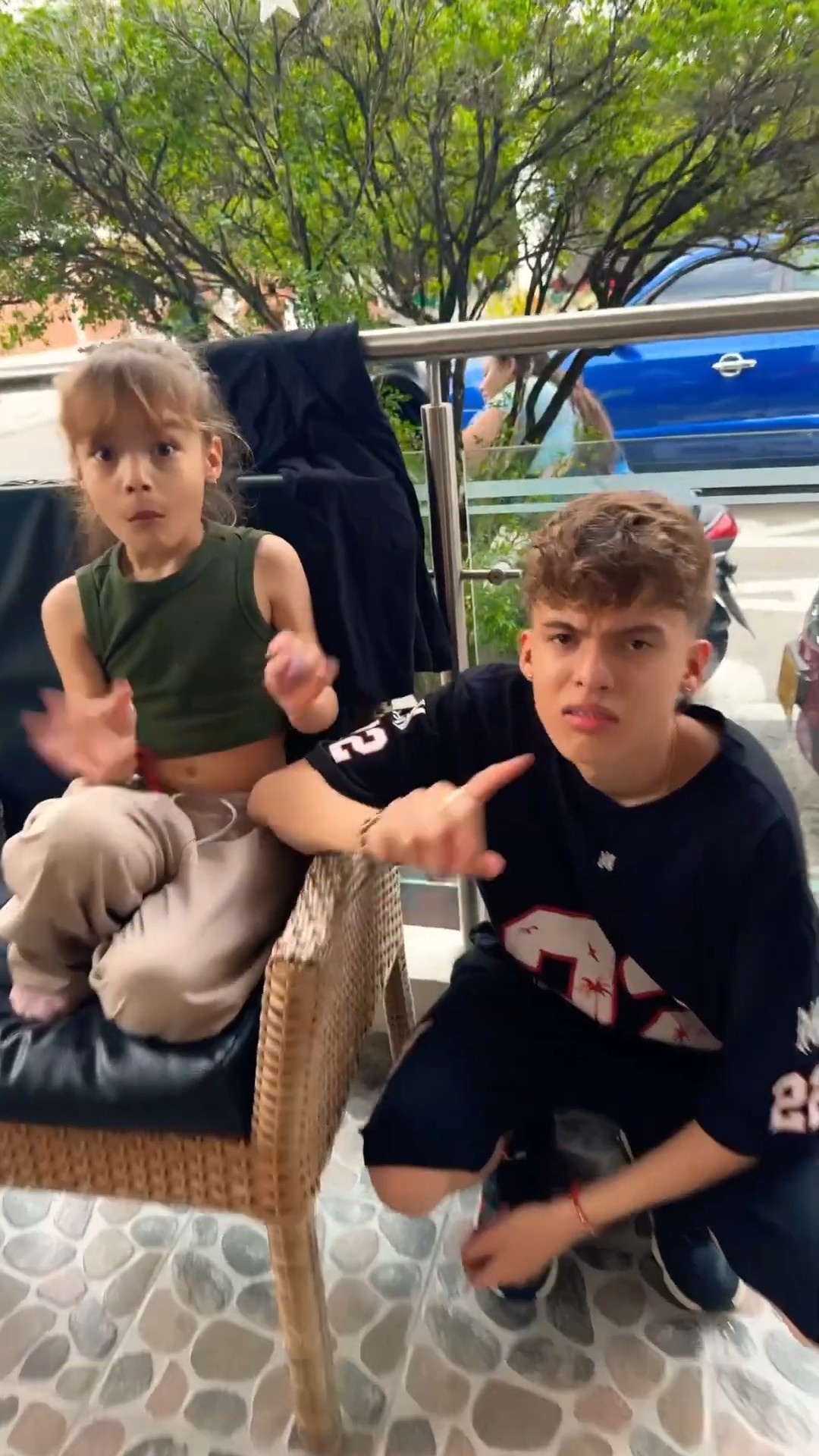 SOFÍA ISABEL ??#humor #cosasdefamilia #comedy #navidad #shortviral #greenscreen #shortviral