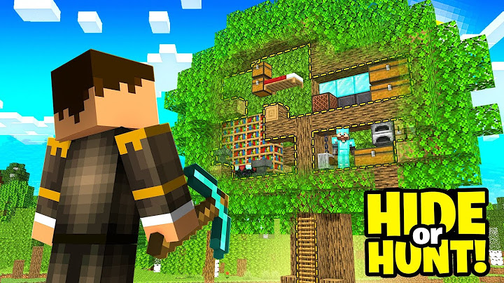 The Legendary Secret Tree Base in Minecraft Hide or Hunt
