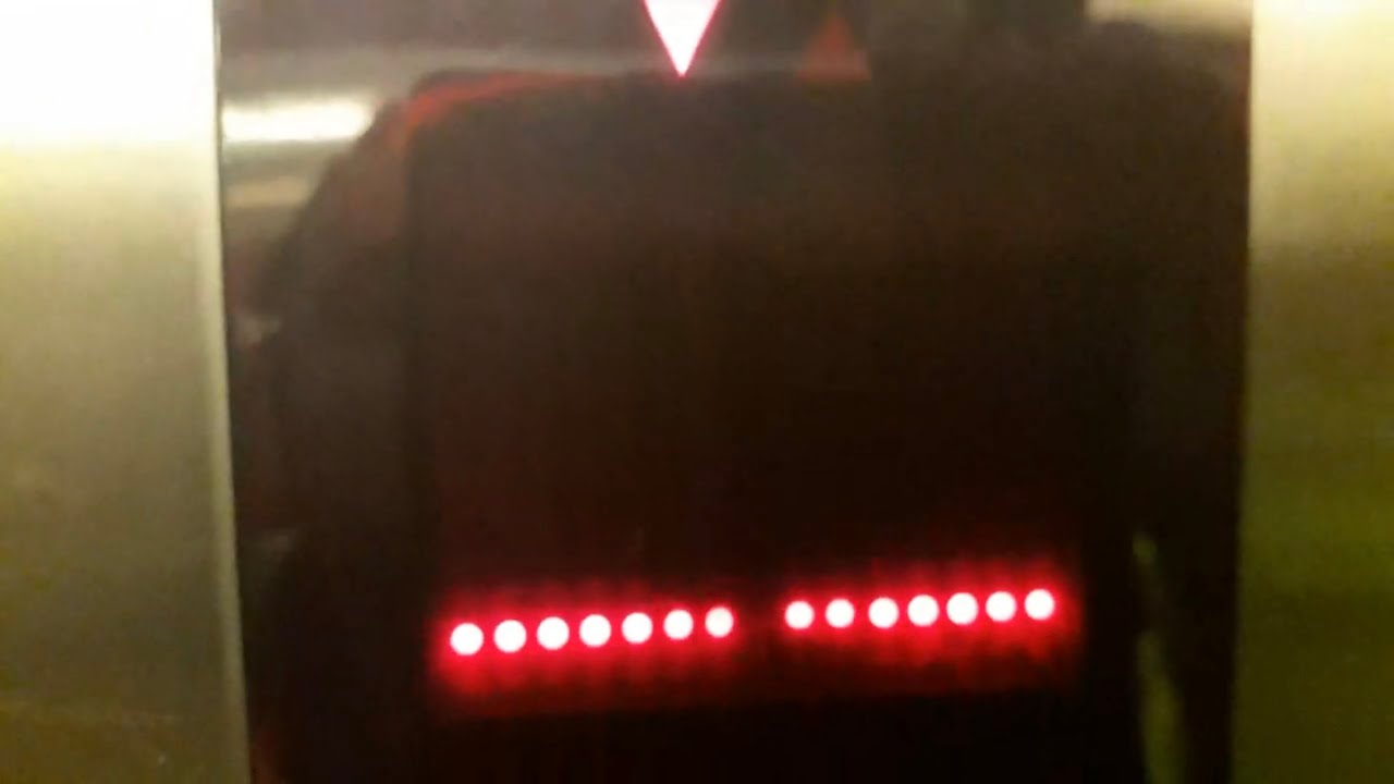 2002 KONE Sigma Lifts @ The Eastgate Shopping Centre in Inverness: Stuck! Friday, September 22, 2023