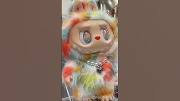 BIG INTO ENERGY 🌈 Is this legit LABUBU Rock Universe Orijinal mi? sing Popmart Thailand #labubu song
