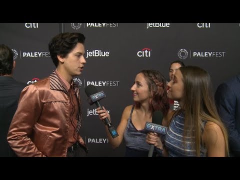 See Brooklyn & Bailey Interview the Cast of ‘Riverdale’!