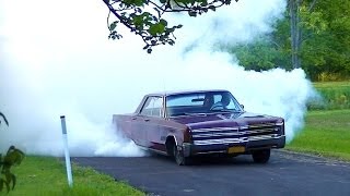 Epic Tire Melting Burnout -- 1968 Chrysler 300