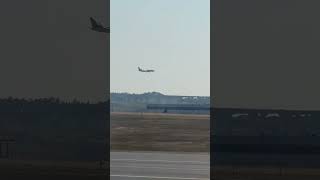 Cual es el Tipo de Avión y Aerolínea?