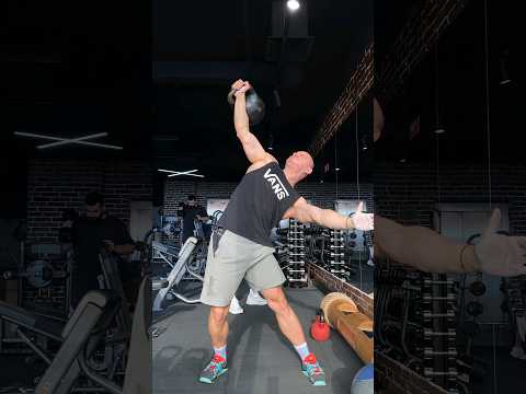 Видео: Жим гири 50 кг на 2 повтора /раза 