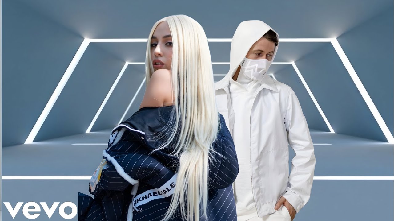 Alan Walker & Awa Max - Standing In The Firelight, Saklee (Music Video) 