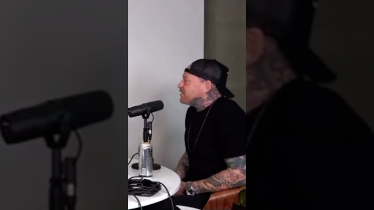 Дискуссия «Ястреб против Волка». Слепой парень бьёт по рампе Тони Хоука.