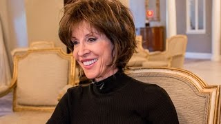 Deana Martin Talks Music, The Rat Pack, and her Famous Dad