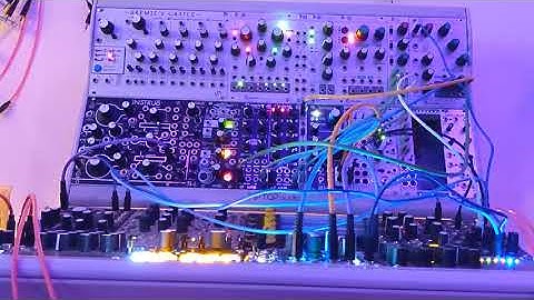 Qu-Bit Surface - synth bass - ft. Fracture Crater Hat Bloom Rene and Cs-L