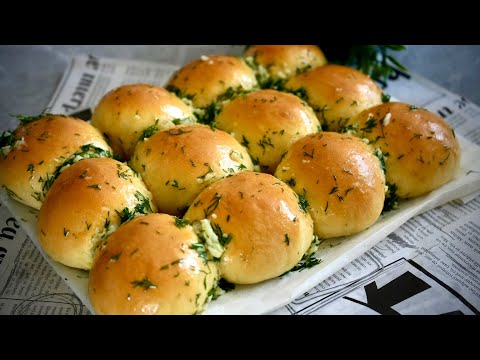 AUTHENTIC UKRAINIAN GARLIC PAMPUSHKI FOR BORSCHT | Easy Recipe
